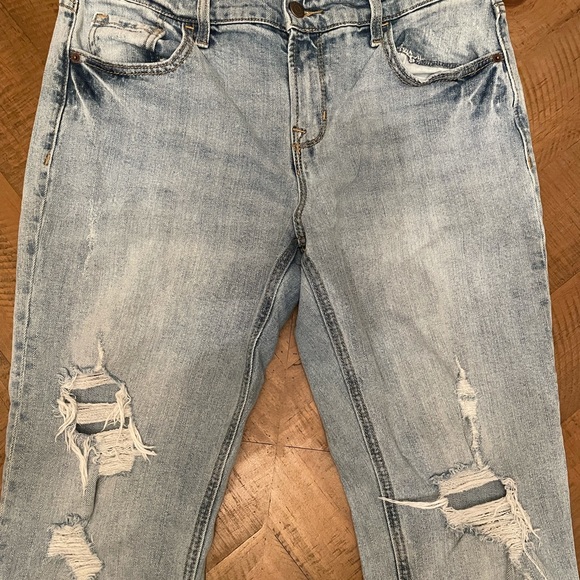 Old Navy Distressed Boyfriend Jeans - Picture 3 of 7